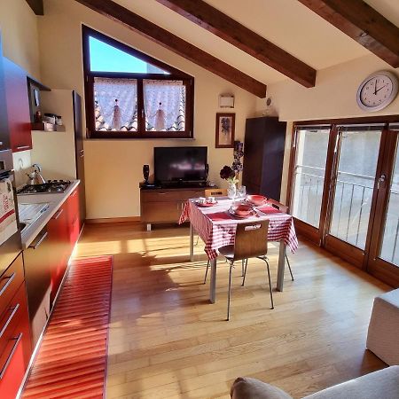 Saluzzo Historic Center Apartment Bagian luar foto